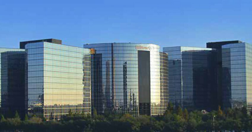 Lincoln Center in Dallas Texas Cushman & Wakefield
